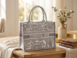 Dior rankinė - tote bag