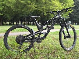 YT Capra CF Pro Carbon 2020 – Mullet