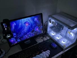 Asus Rx 460, 16gb RAM, i5-4460, 256 GB SSD