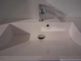 Praustuvas su spintele