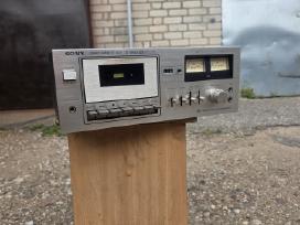 Antikvarine kasetinė dėka Sony Tc186sd