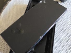 S22 ultra 128gb 8gb RAM.
