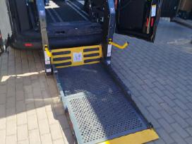 Ford Transit Custom liftas neigaliesiems