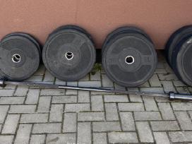 Olimpinė štanga su guoliais + 137,5 kg svorių komp