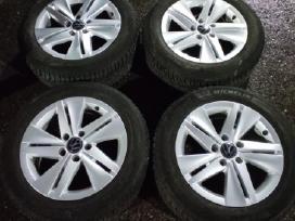 VW su padangomis