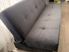 Dovanojama sofa