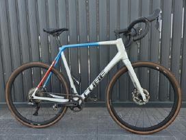 Cube race gravel carbonas 1x11grx 61 dydis