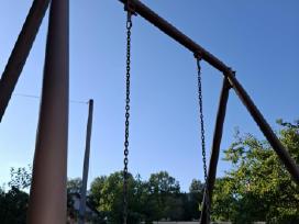 Parduodu lauko supynes ir krepšinio stovą