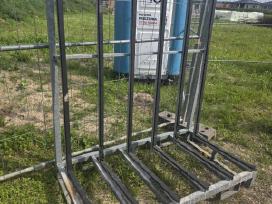 Stiklų-langų transportavimo stovas