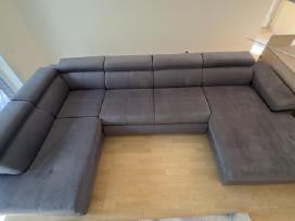 U formos didelė sofa