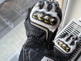 Dainese pirštinės