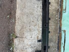 VW passat b8 priekinis balkis