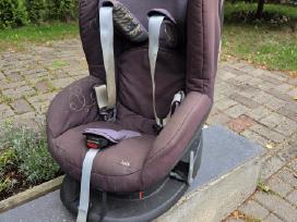 Dovanoju vaikišką automobilio kėdutę MAXSi Cosi