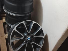 Bmw ratlankiai