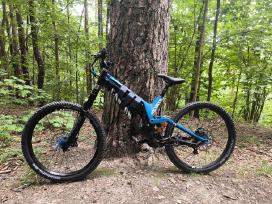 Canyon Sender CF 9.0 E-downhill