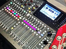 Parduodamas skaitmeninis pultas Behringer X32