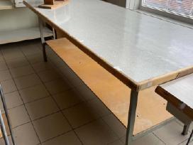 Stalas ne tik siuvėjams
