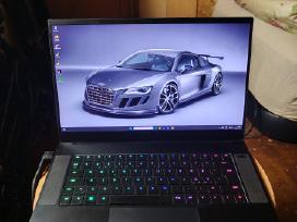 Razer blade 15 advance , Gtx 8gb uz 250eu!