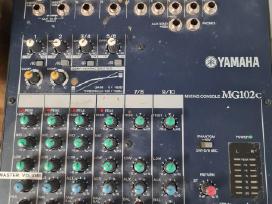 Garso pultas Yamaha Mg102c