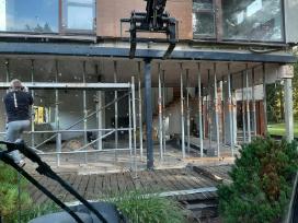 Skubiai reikalingi darbuotojai prie statybos darbų