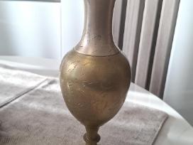Vintažinė žalvarinės vaza
