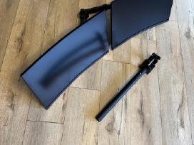 Du monitoriai su stovu Aoc LCD C24g1 ir Msi G2422c