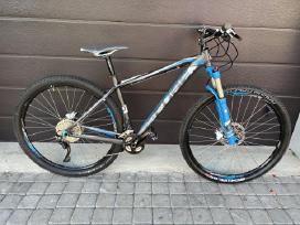 Cube kalnu dviratis MTB