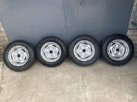 Ford transit ratai su padangom