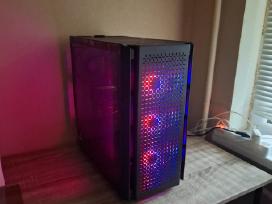 Parduodu 2 kompiuterius 500€/220€
