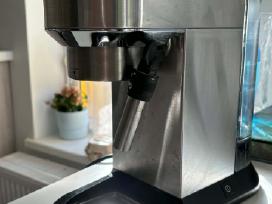 Delonghi kavos aparatas
