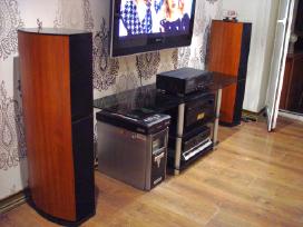 Jamo D590 Floor Standing Speakers. Made in Denmark