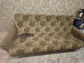 Dovanoju sofa lova+kilimas
