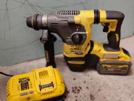 Sds Plus akum. perforatorius "Dewalt Dch333nt"