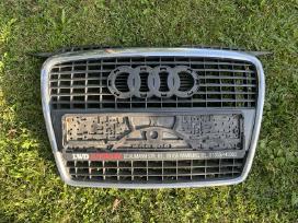 Audi A3 grotelės