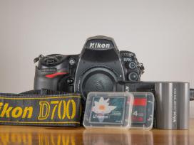 Nikon D700