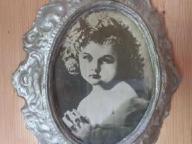Antikvarinis gipso rėmelis su nuotrauka 29x25cm.