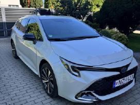 Toyota corolla (prius) nuoma 220€/sav.