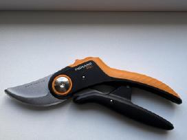 Sekatorius žalioms šakoms Fiskars P721