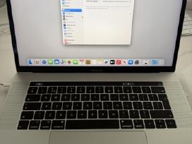 Apple MacBook Pro 15“ 2018 i7 / 16 GB / 256 GB