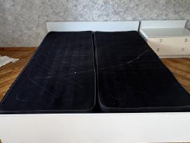 Miegamojo baldų komplektas