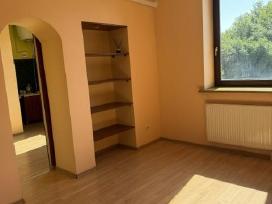 Tauragėje miesto centre butas -patalpa