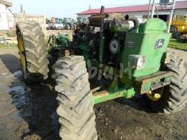 Traktoriaus john deere 3140 atsarginės dalys