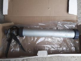 Pistoletas Teroson 570 ml talpos hermetikui