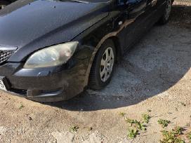 Mazda 3 su variklio defektu