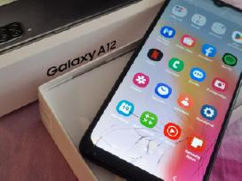 Samsung A12 - 25 skilęs , bet veikia.