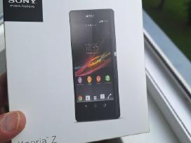 Sony Xperia Z pirmos kartos pilna komplektacija