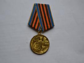 100 metu istatymu ir tvarkos sargyboje