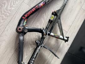 Specialized Carbon rėmas su Fox Brain amort