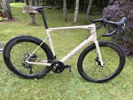 Parduodamas BMC Roadmachine Six 2022, 58 dydis