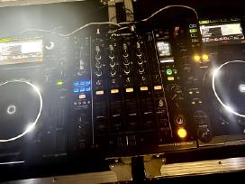 Pioneer Djm 900 nxs + Cdj 2000 komplektas